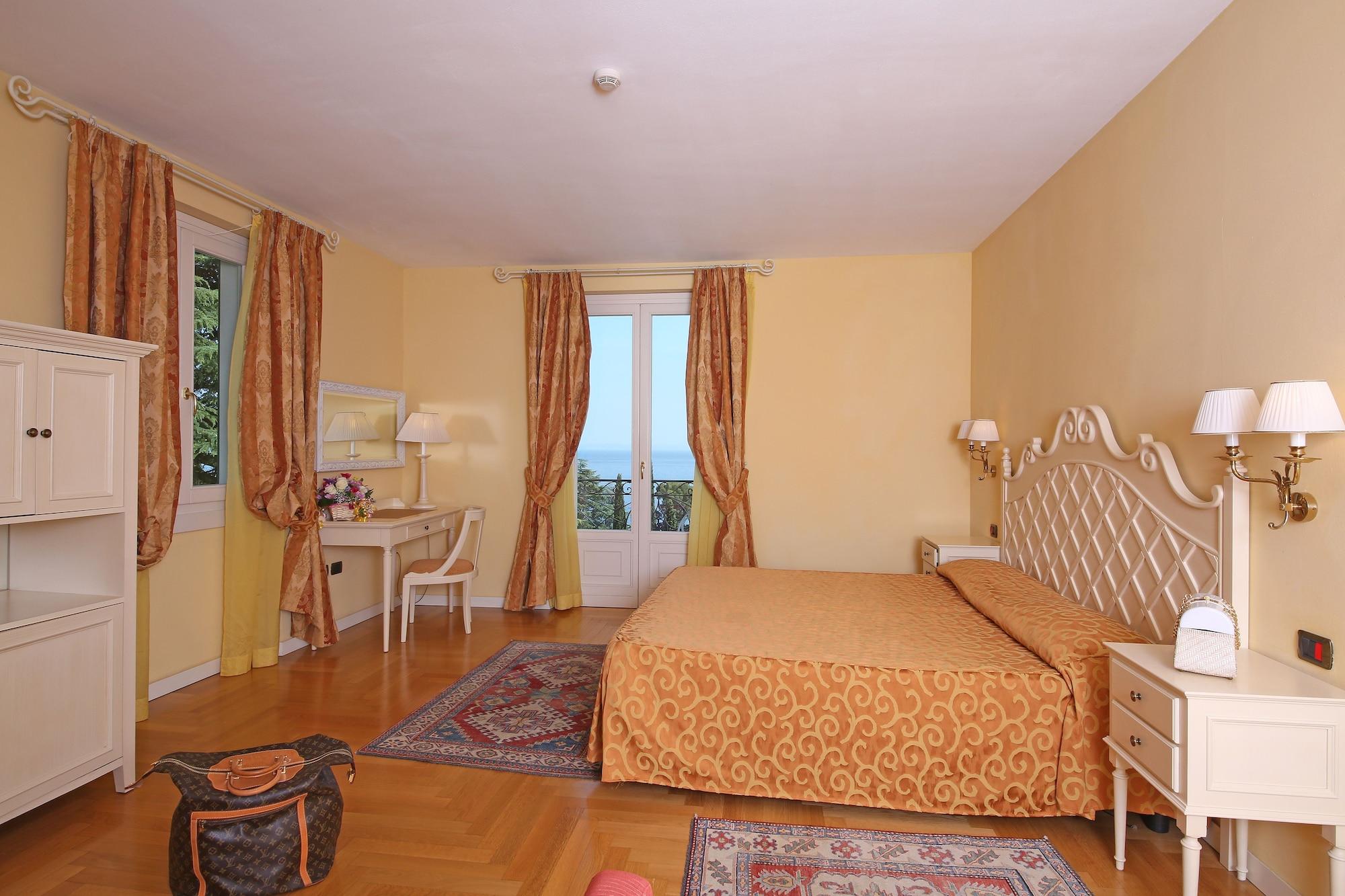 Villa Sofia Hotel Gardone Riviera Eksteriør bilde