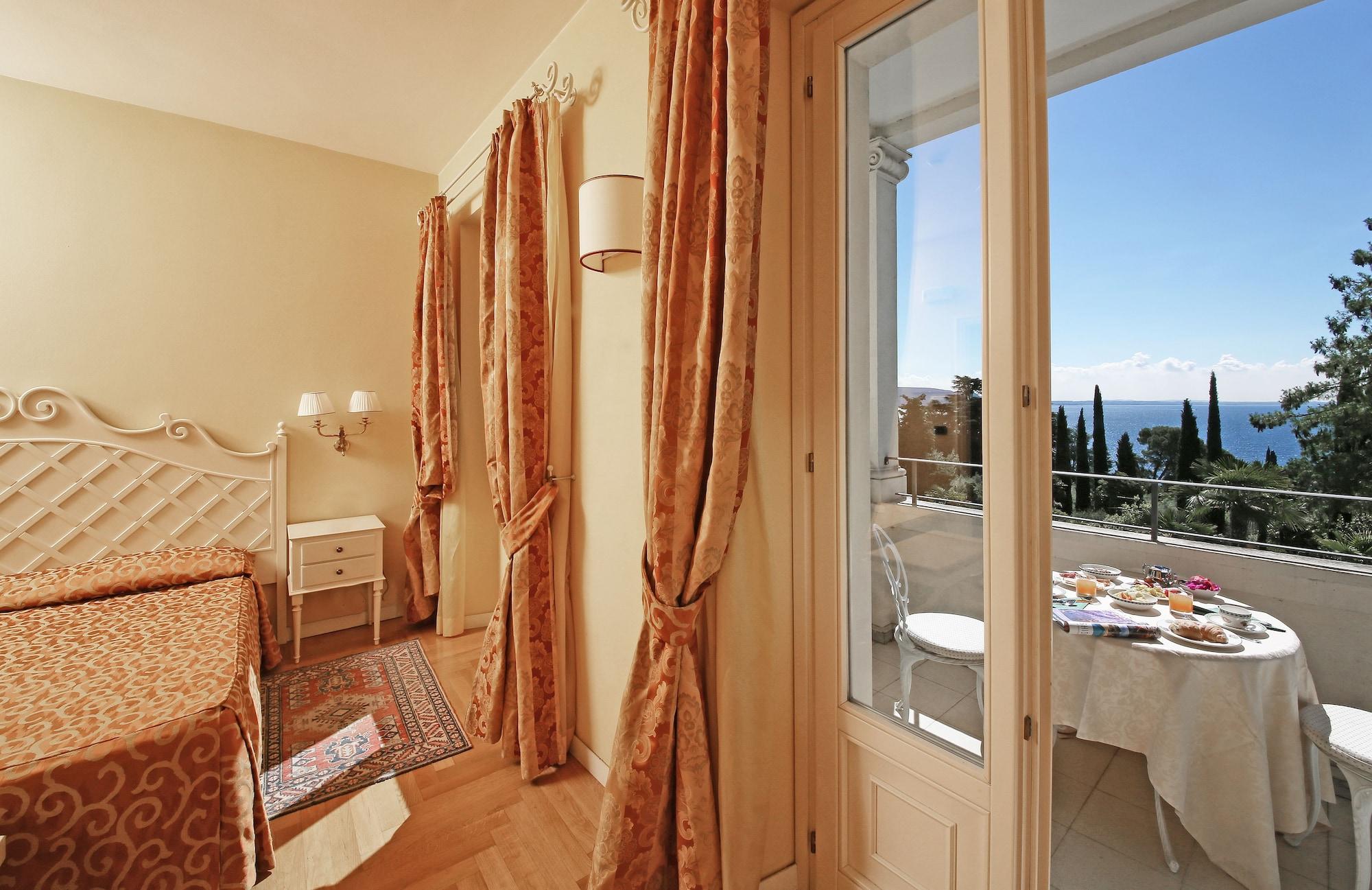 Villa Sofia Hotel Gardone Riviera Eksteriør bilde