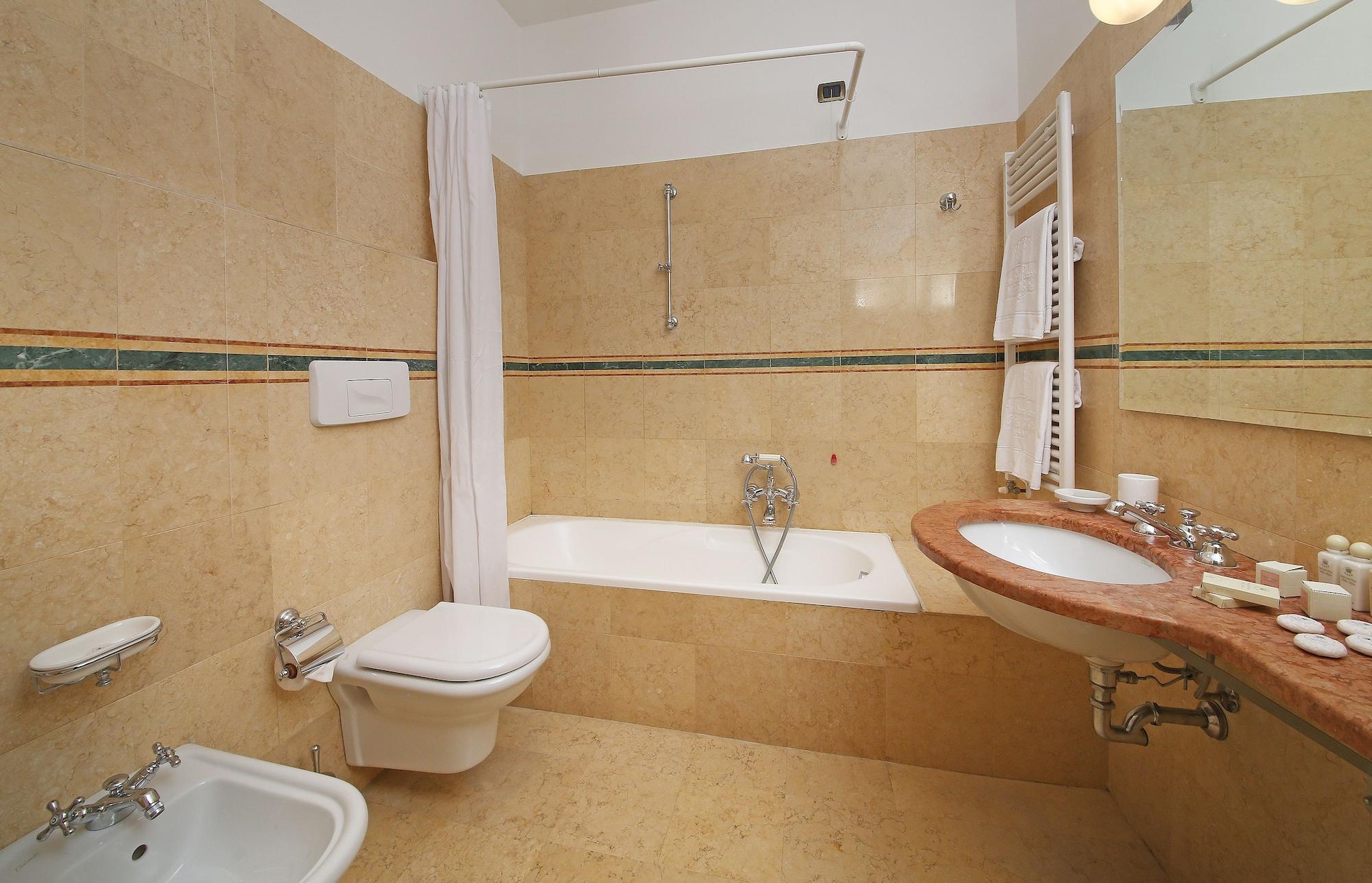 Villa Sofia Hotel Gardone Riviera Eksteriør bilde