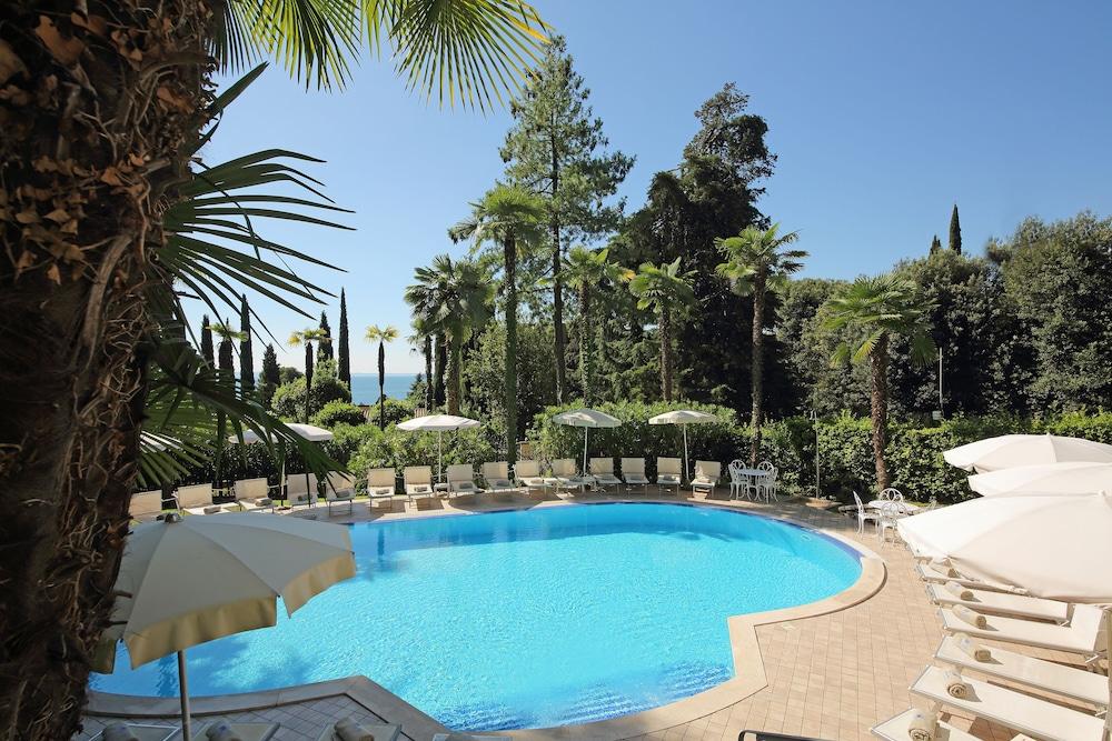 Villa Sofia Hotel Gardone Riviera Eksteriør bilde